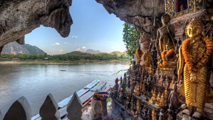 Pak-Ou-Caves-Luang-Prabang